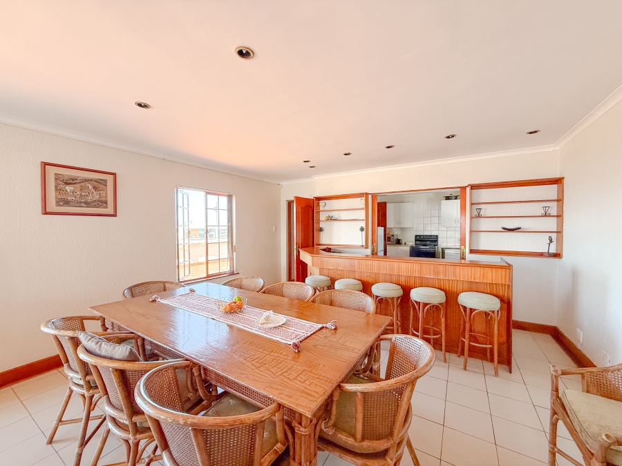 To Let 4 Bedroom Property for Rent in Plettenberg Bay Central Western Cape